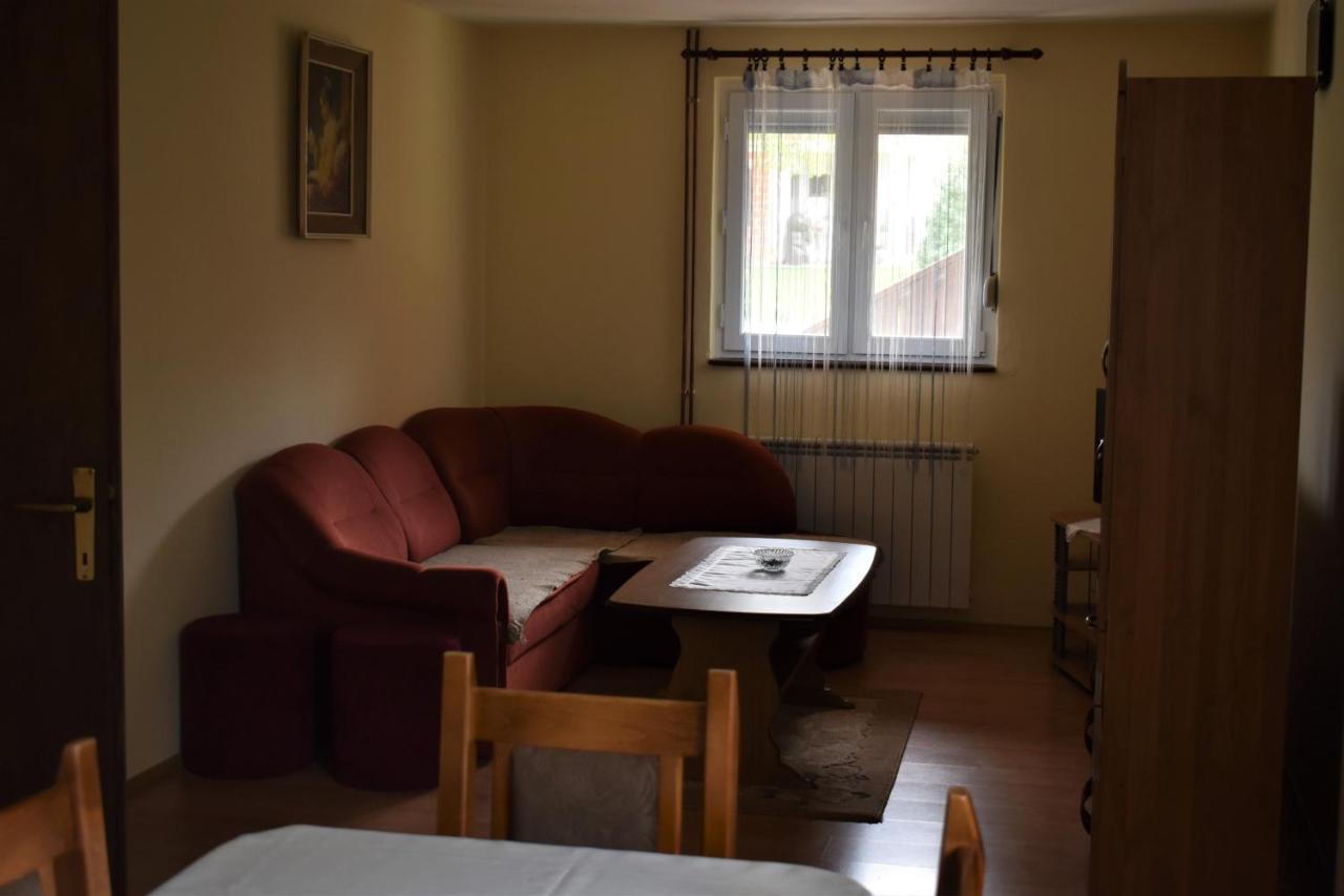 Apartments Sabljak Rakovica Esterno foto