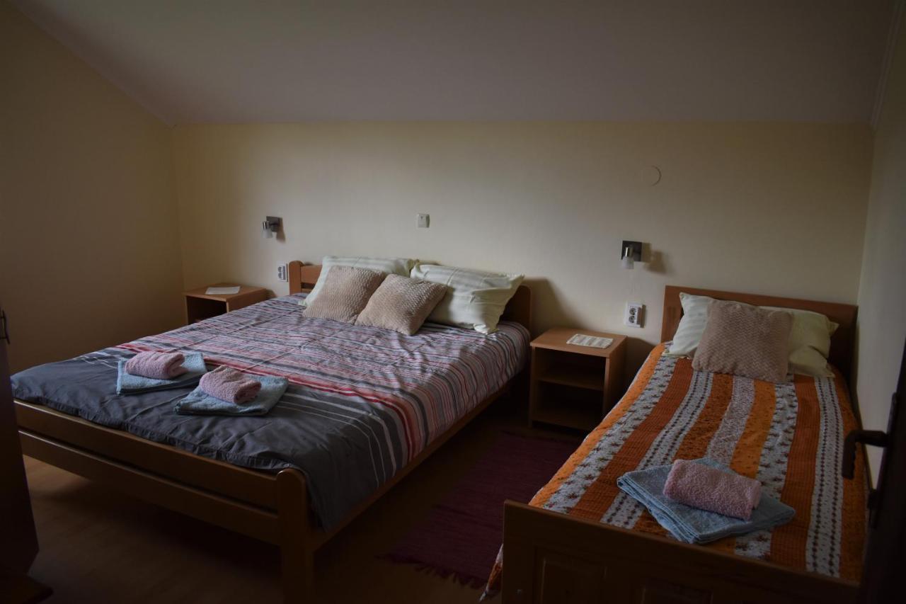 Apartments Sabljak Rakovica Esterno foto