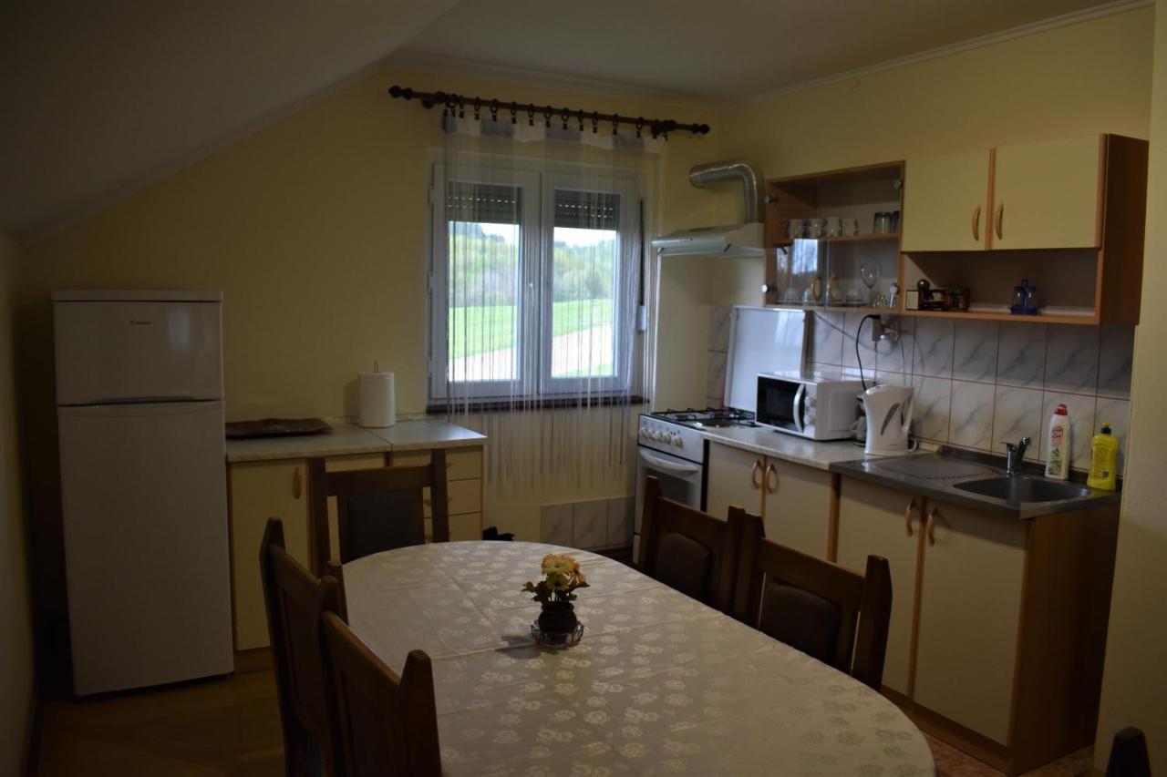 Apartments Sabljak Rakovica Esterno foto