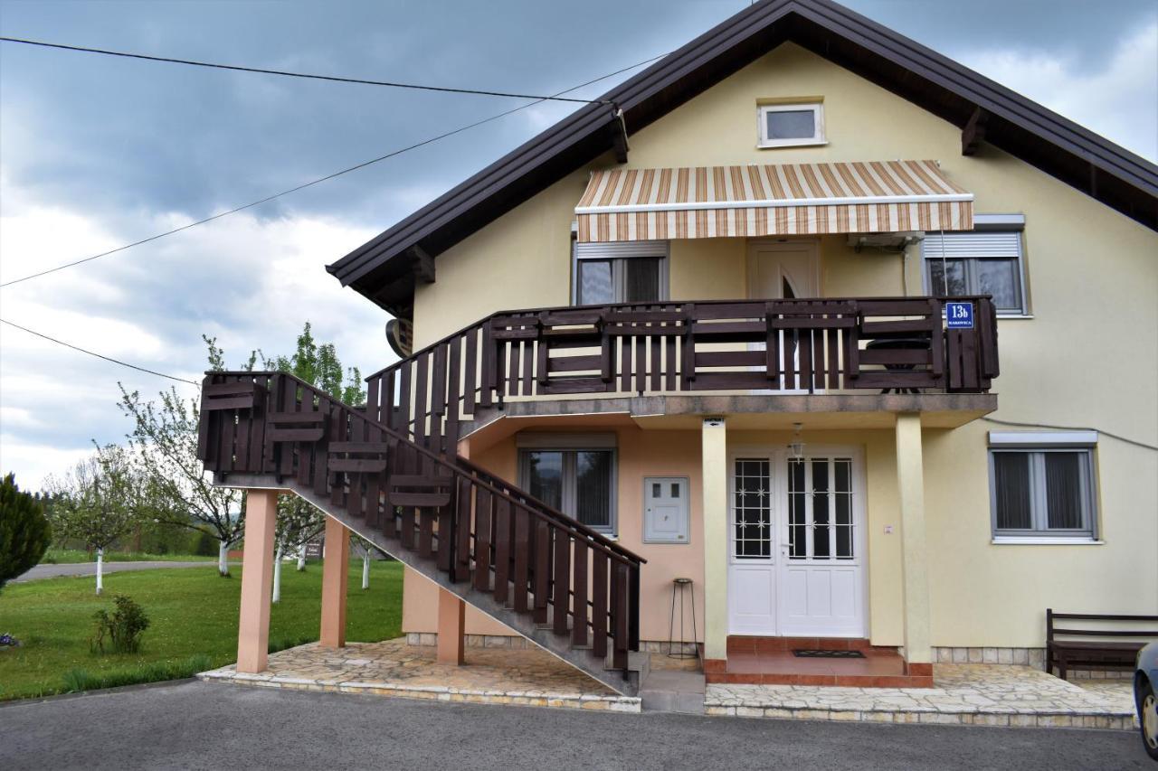Apartments Sabljak Rakovica Esterno foto
