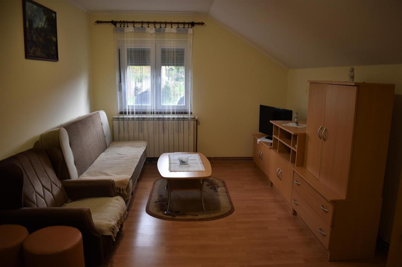 Apartments Sabljak Rakovica Esterno foto