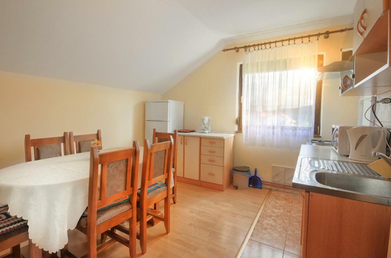 Apartments Sabljak Rakovica Esterno foto